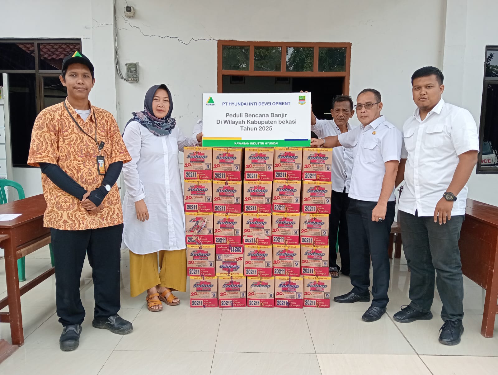 Peduli Bencana Banjir di wilayah Kecamatan Cikarang Pusat Kabupaten Bekasi